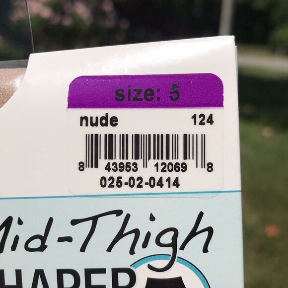 Bundle of 2!!! ASSETS Mid Thigh Shaper 🔥 nude 🔥  Size 5 🔥 NEW - Picture 6 of 6